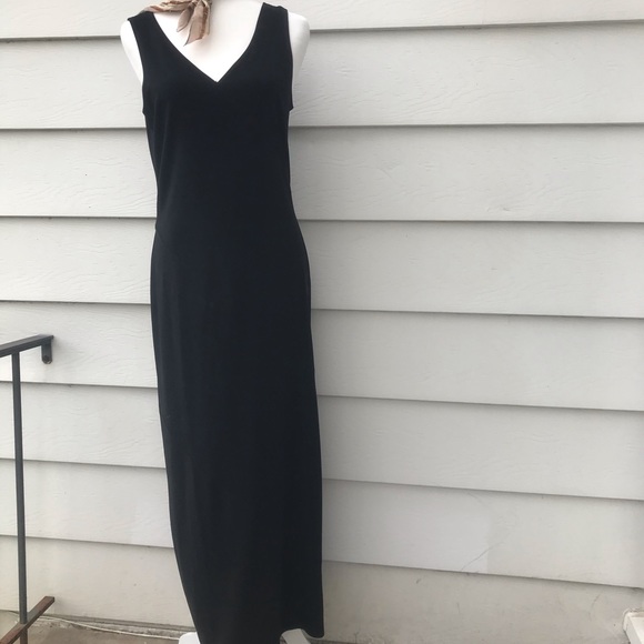 Black Express Tricot V Neck Maxi Dress💋💋 - Picture 4 of 6
